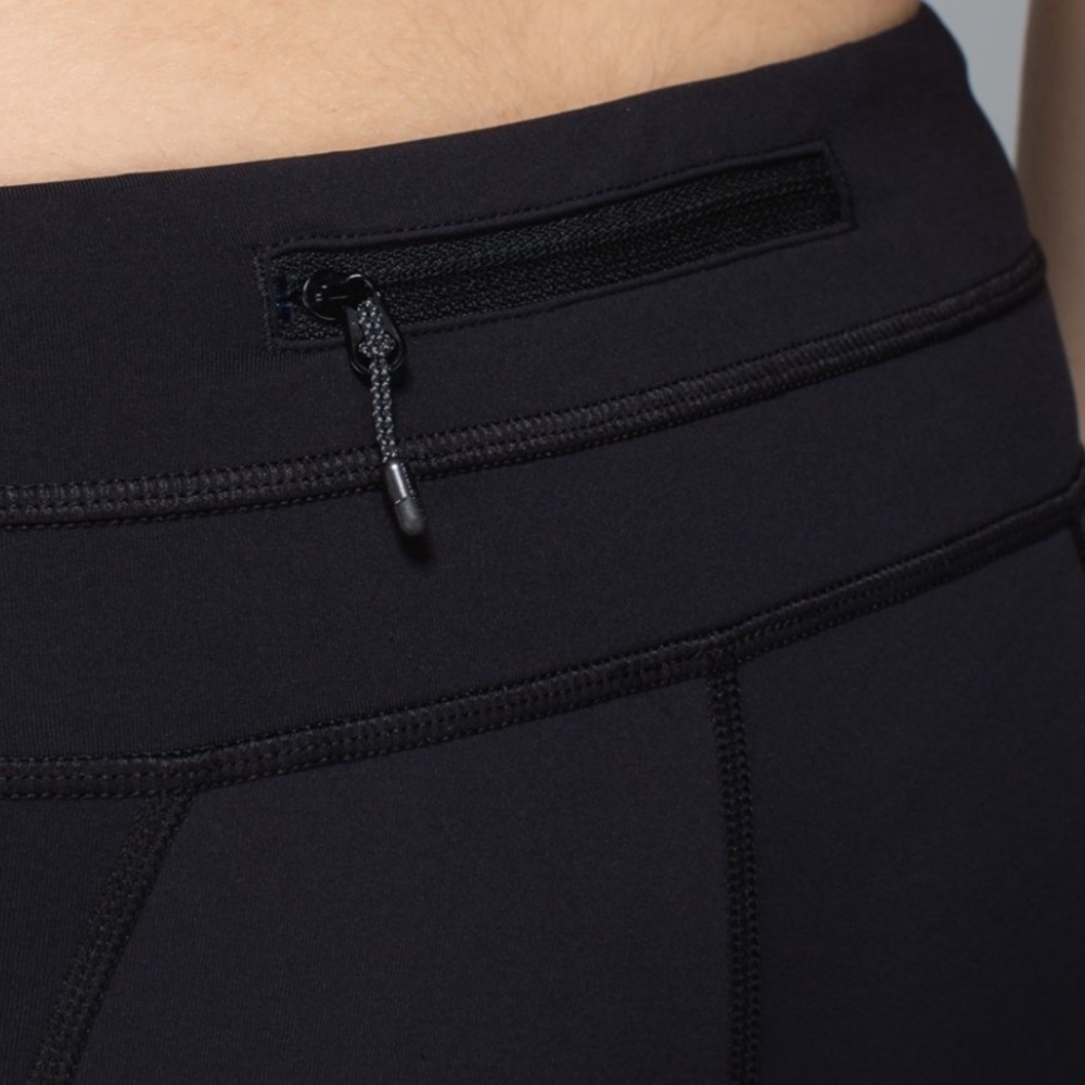 LULULEMON Run Inspire Crop II - Luxtreme + Mesh - Picture 13 of 16